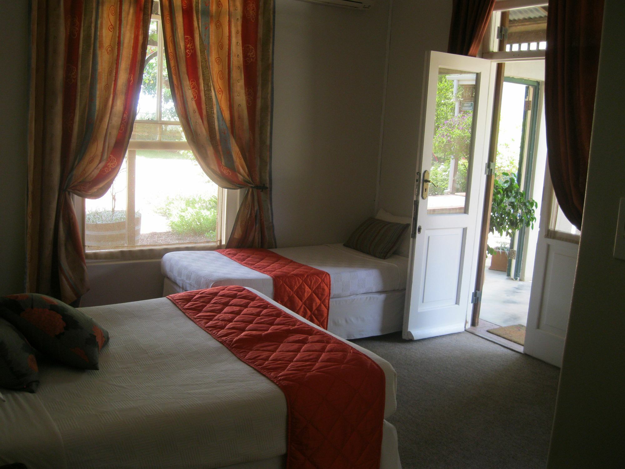 Hoopenburg Guesthouse Klapmuts 외부 사진